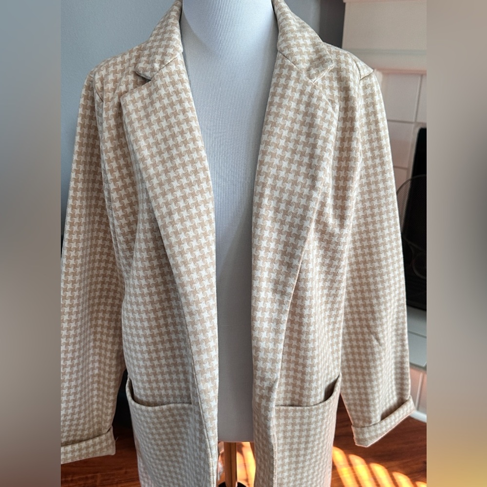 houndstooth trench coat tan/white SZ L  NWT